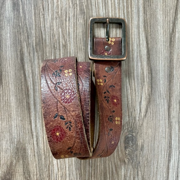 ? Accessories - Brown Leather Floral Belt | S